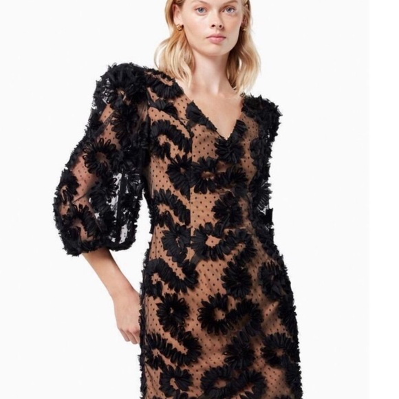 Elliatt  Rumba dress embroidered puff sleeves cocktail, mini dress size sm small - Picture 2 of 4